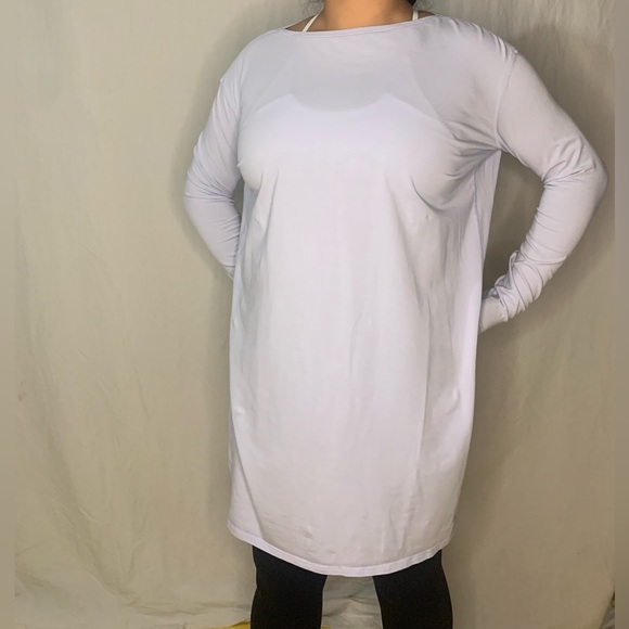 Lululemon - Picture 7 of 16